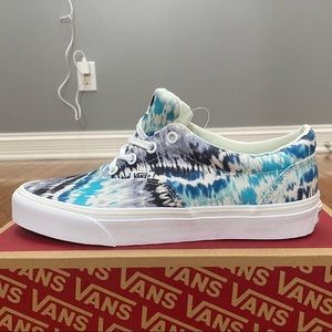 DOHENY ( PSYCHADELICTIEDYE)MLTWHT VANS